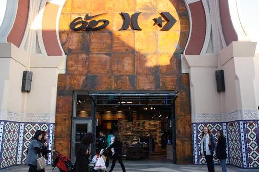 The 6.0/Hurley/Converse store at Irvine Spectrum.