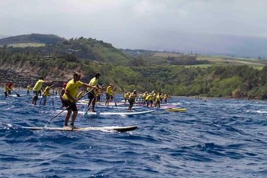 Paddlers and spectators