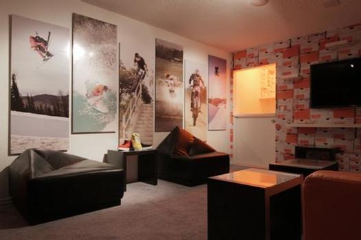 Nike 6.0 Motel No Tell now