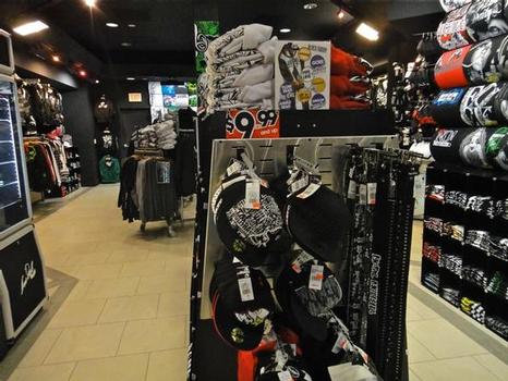 This No Fear store at Fashion Valley in San Diego wasn't very busy mid-morning on Black Friday. Shop-eat-surf file photo.