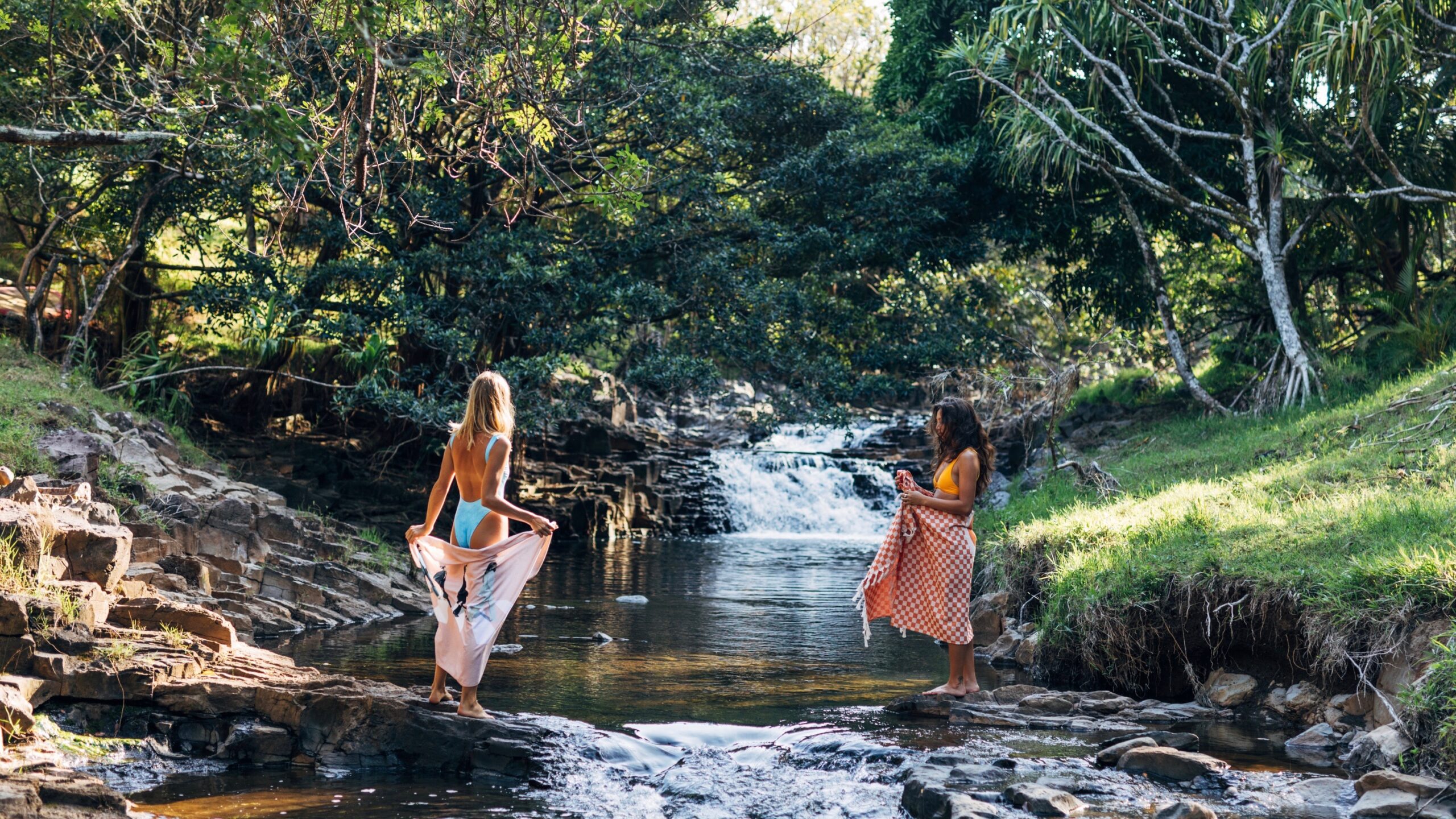 ABBEY ROAD WATERFALL4
