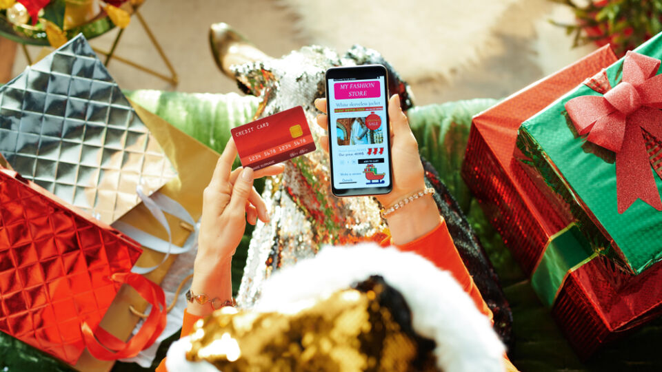 Retail Touchpoints holiday