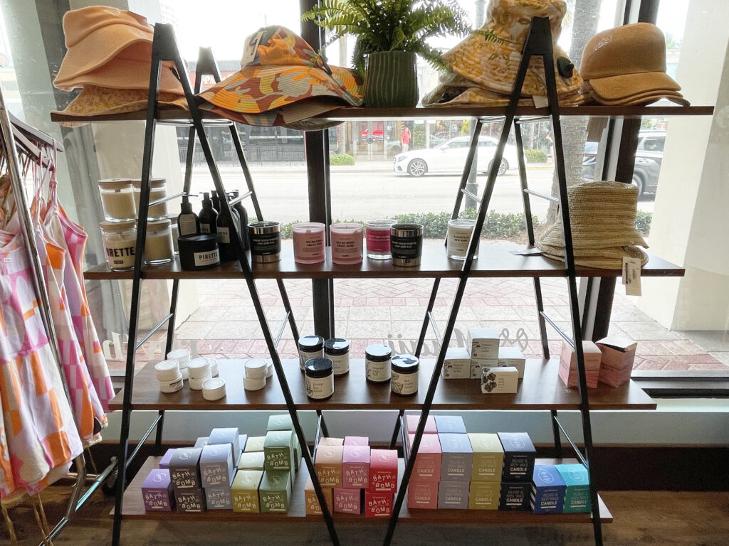 Women's hats and apothecary. Photo by SES. 