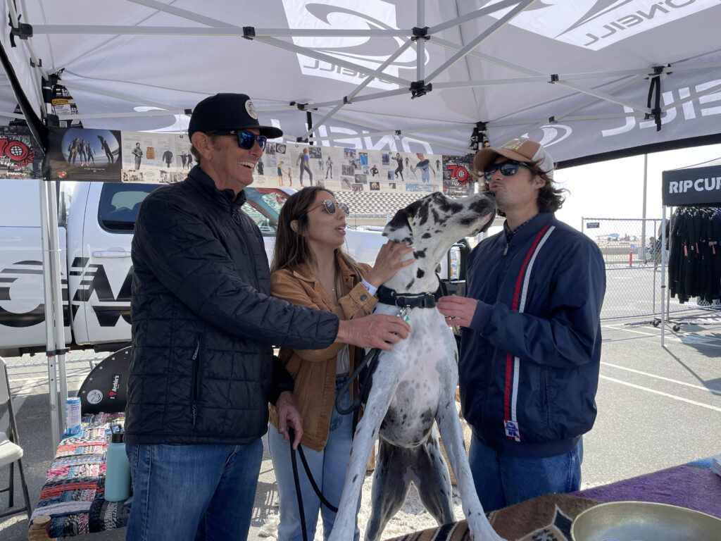 O'Neill's Garth Tarlow,  Arianna Arelis, and  Connor O'Neill - Photo by SES