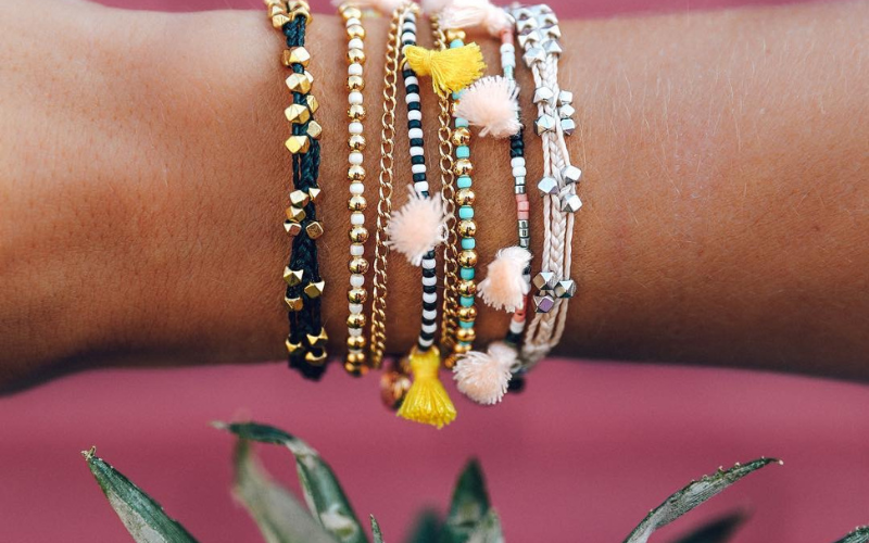 Pura Vida is being sold by parent company Vera Bradley